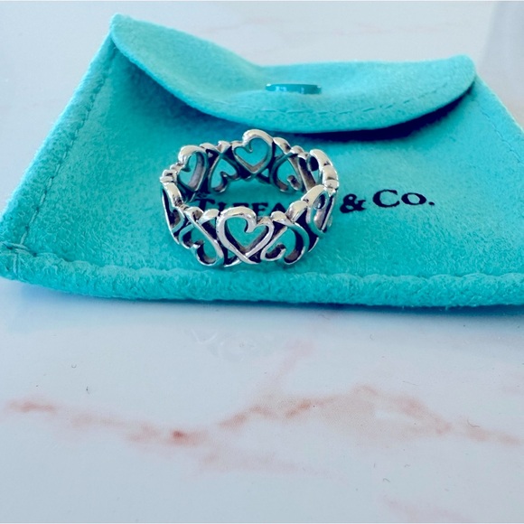 Tiffany & Co. loving hearts band - Picture 2 of 3
